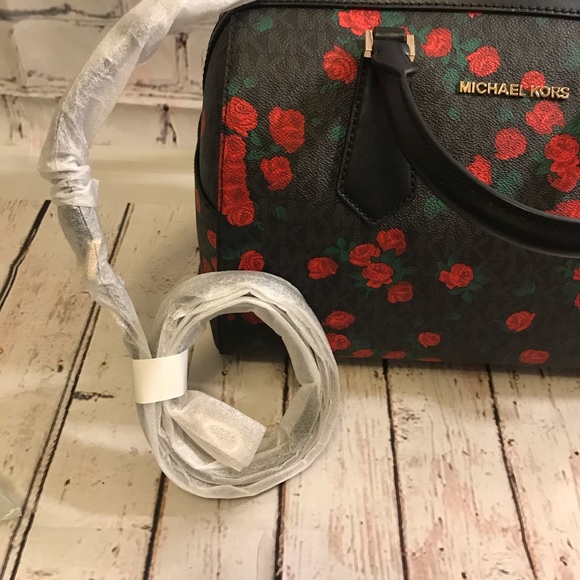 NWT Michael Kors Hayes LG duffle bag - Picture 6 of 8